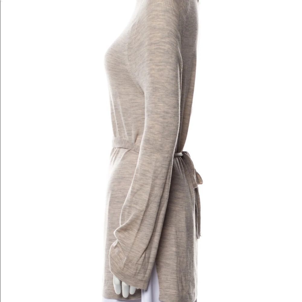 St John Collection Sweater - Picture 4 of 5
